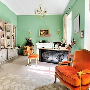 The Originals Boutique, Du Parc, Francia