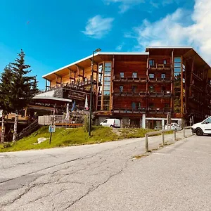 Aparthotel Les Balcons De Recoin -